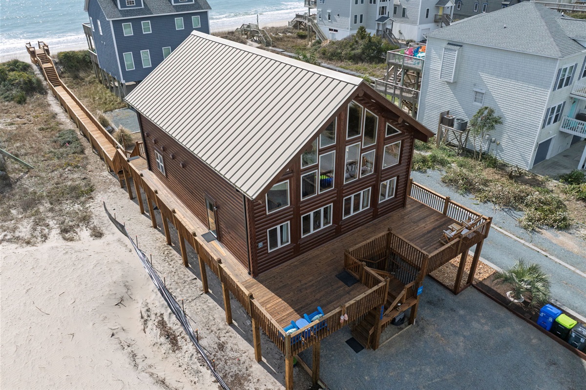 Bird's-eye view of Boomerang