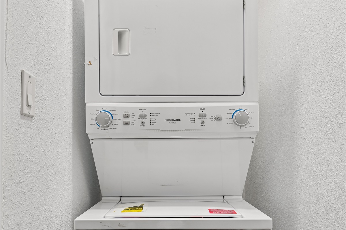 Onsite washer and dryer is very convenient for families and big groups