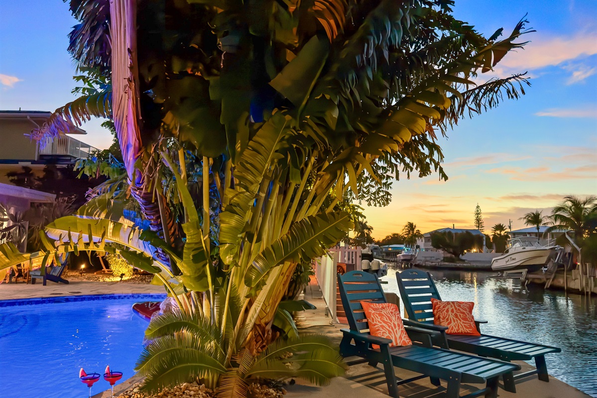 A private Marathon Key oasis with canal access.