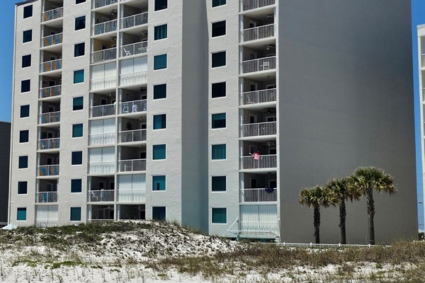 Gulf/beach side of Castaways building