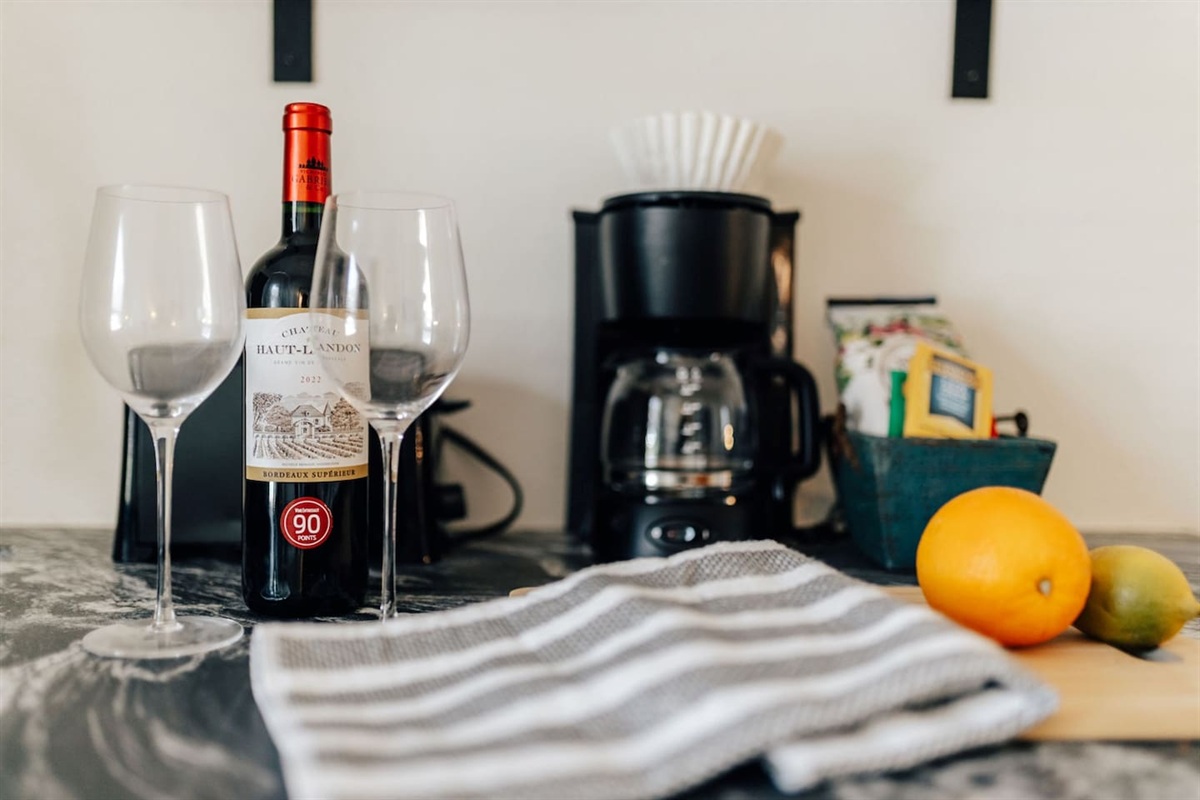 Start your mornings on a high note with our complimentary coffee and tea station.