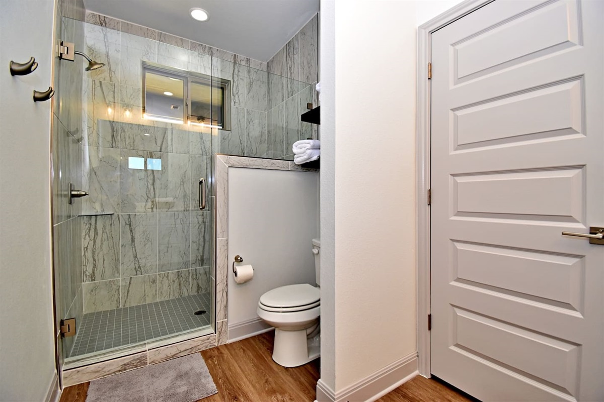 En Suite Master Bath with Walk-in Shower