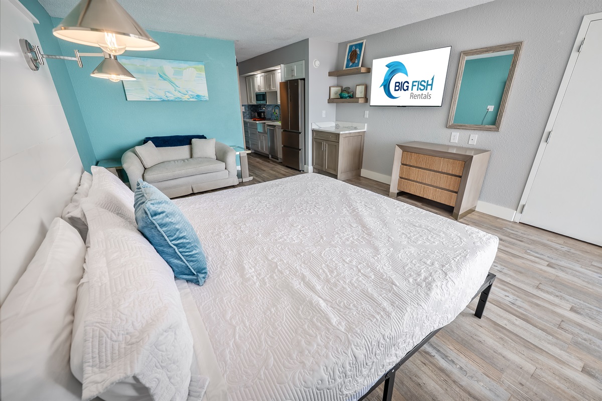 Beautiful Bedroom with Amazing Views 🌊☀️