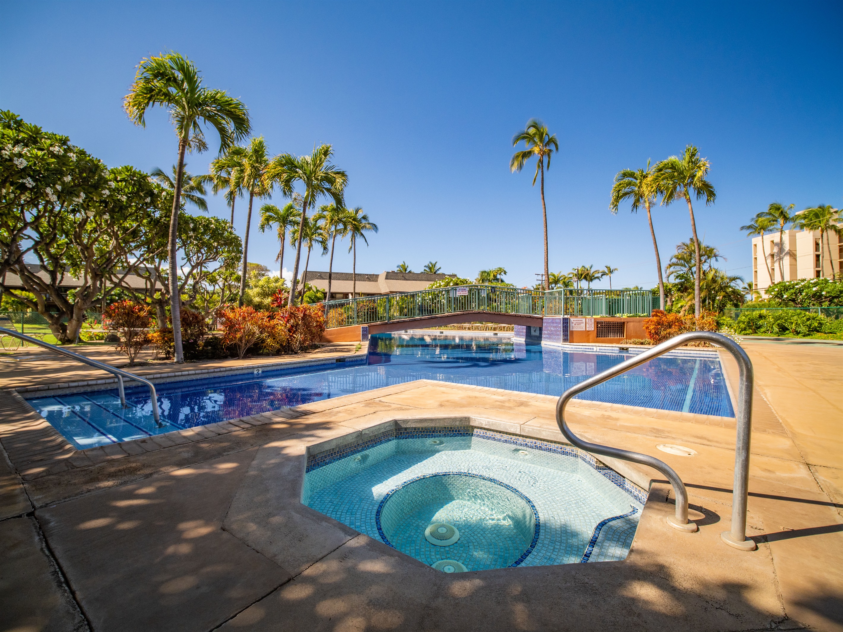 Koa Resort Pool & Hot Tub