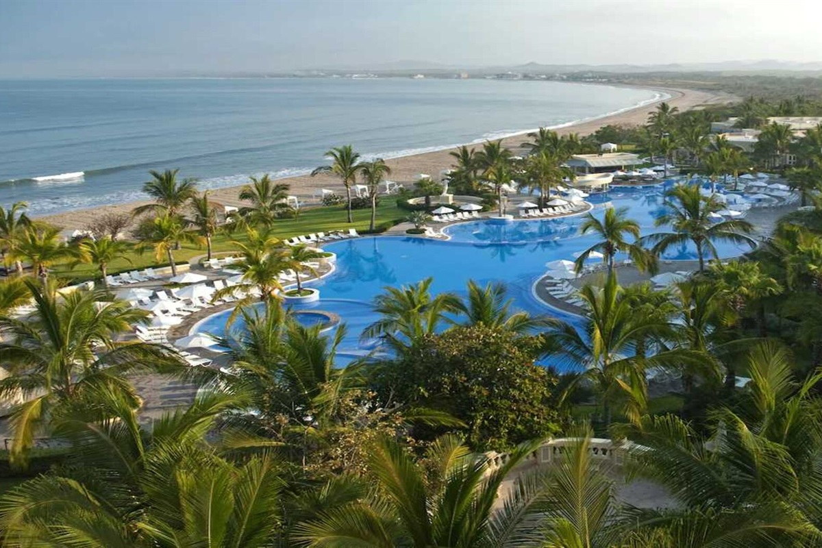 Pool and Beach at Pueblo Bonito Emerald Bay, Vacation Travel Exclusives
