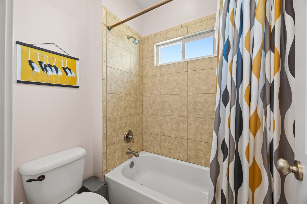 A bright and cheerful bathroom to start your day with a smile.