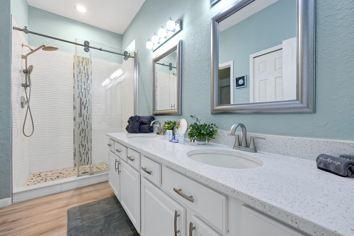 Master Bathroom First floor