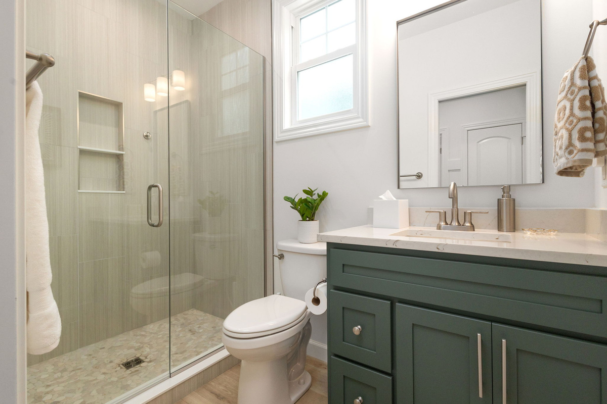 Main Floor Bathroom