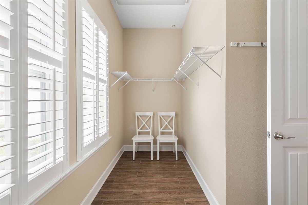 Unpack, settle in, and let vacation start to feel effortless—this oversized walk-in closet gives you room to spread out, stash the beach gear, and keep every sunny day feeling organized, easy, and wonderfully uncluttered.