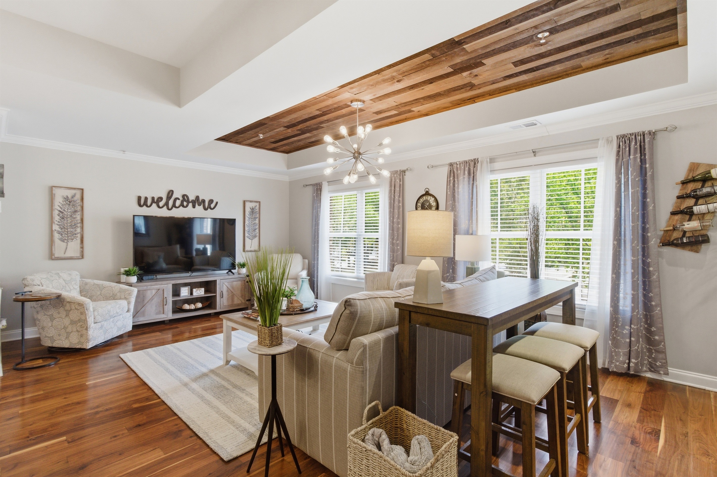 Luxe Kitchen And Spacious Living Area - Charming Low Country Haven - Bluffton, SC