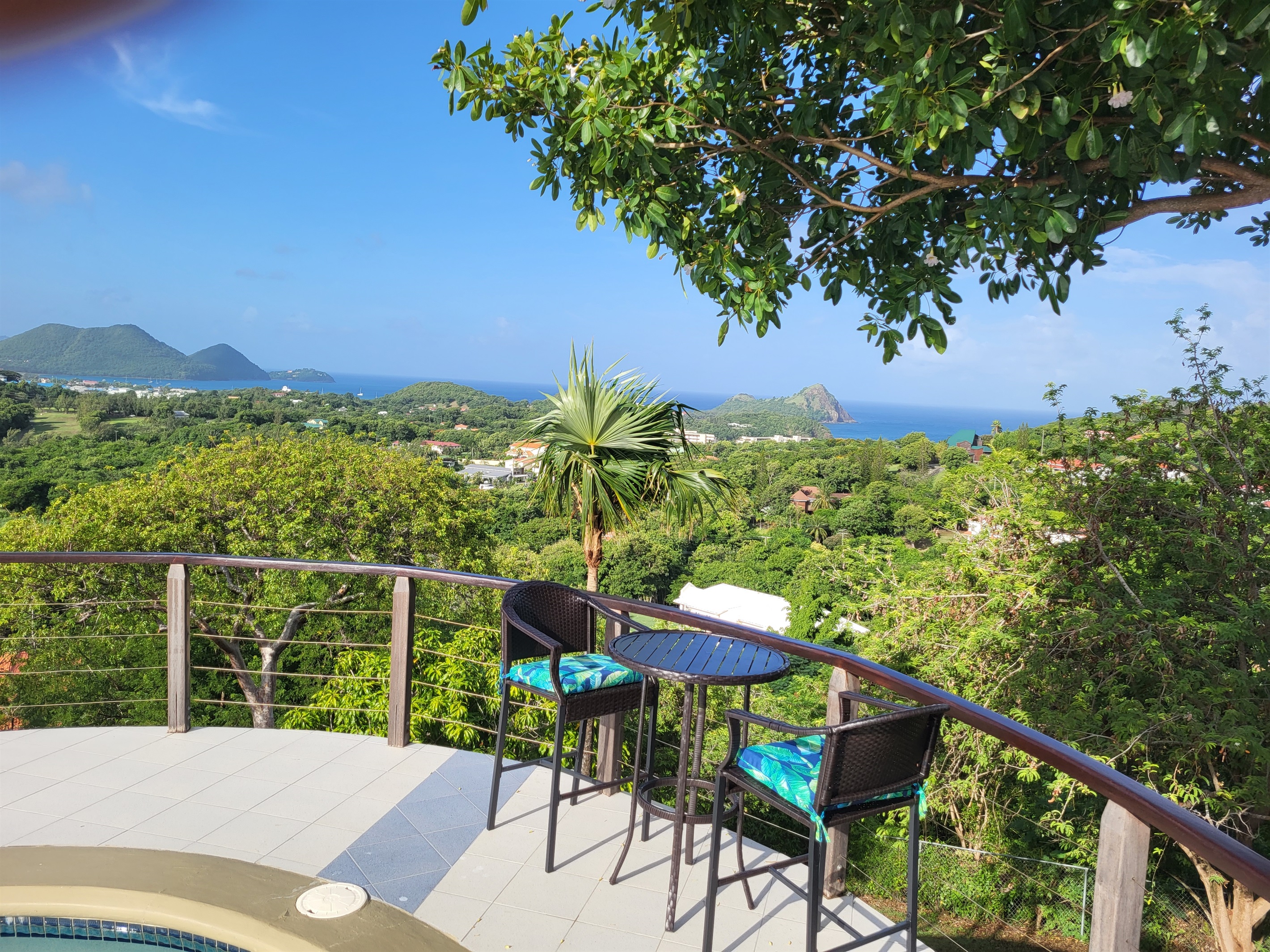 Poolside Seating Overlooking the Caribbean and Pigeon Island