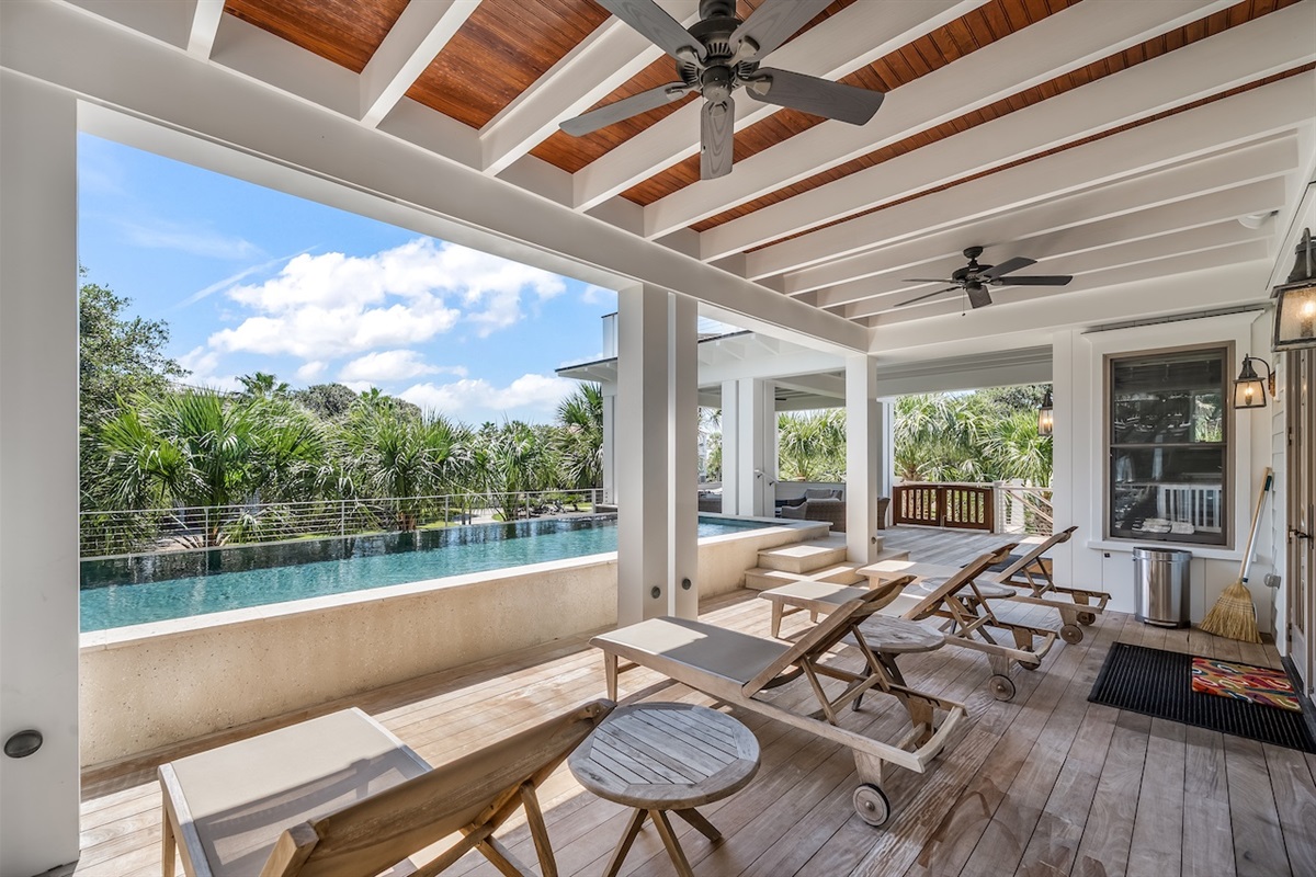 Lounge area on Front Porch Shore Thing | 4001 Palm Blvd | Isle of Palms, SC | IOP Escapes