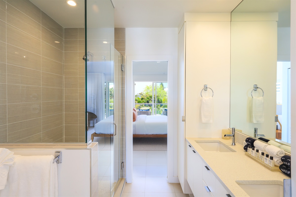Jack & Jill Bathroom between Second Floor Bedrooms
