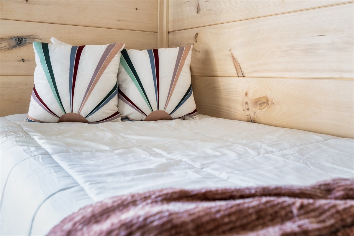 Twin size bed