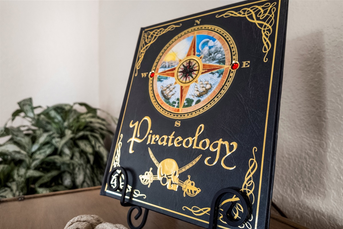 Easygoing vibes, elevated comfort.