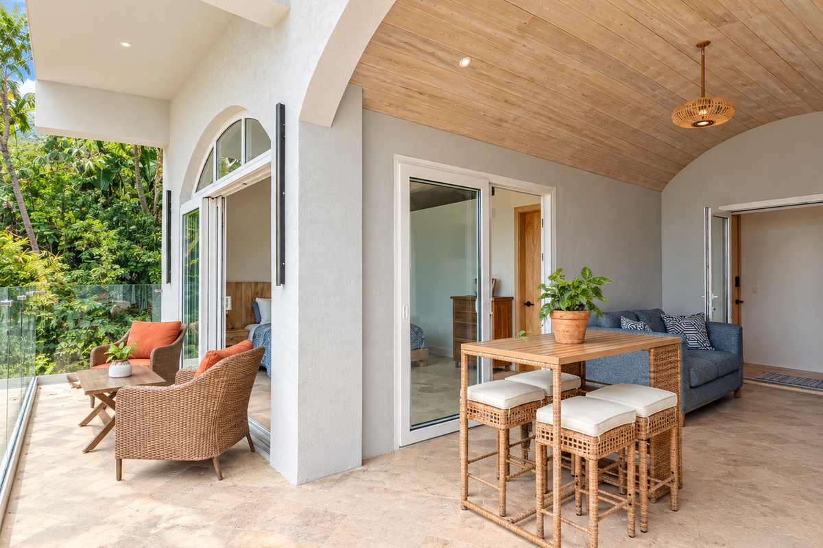 Breezeway between lower level bedrooms- facing lower master bedroom
