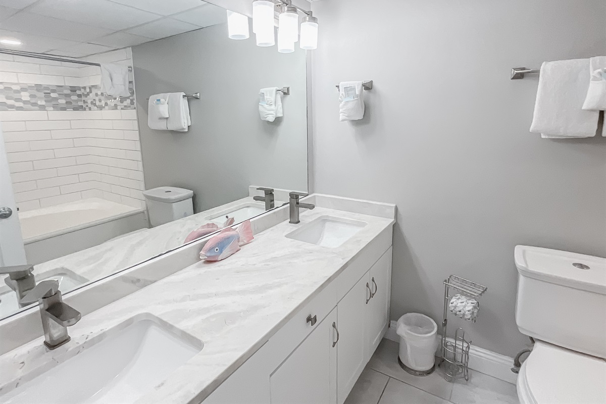 2nd Bathroom