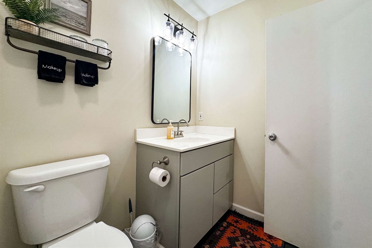 upper level bathroom