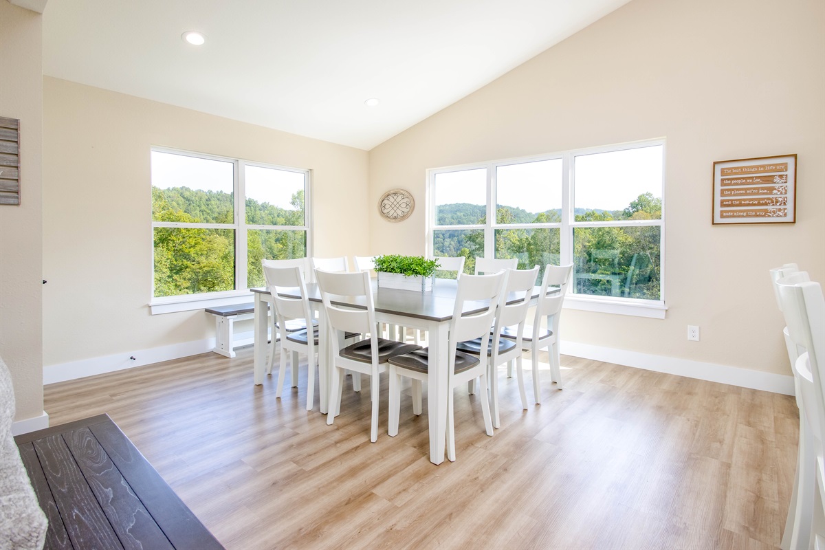 photo of similar dining area