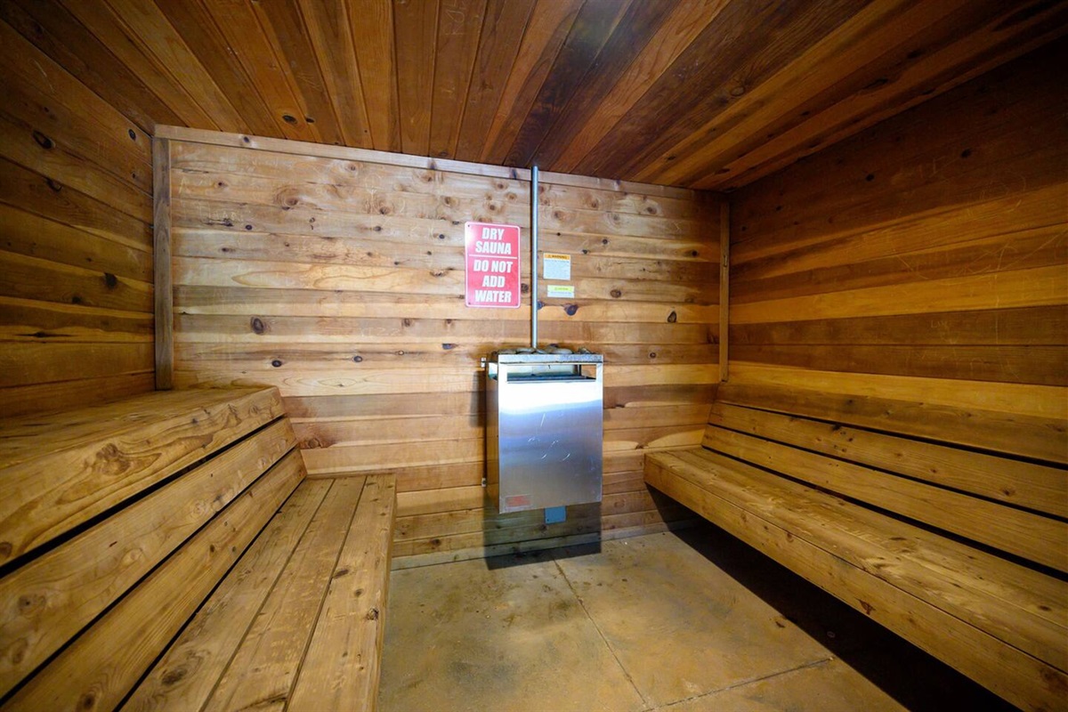 Moose Hollow Community Sauna