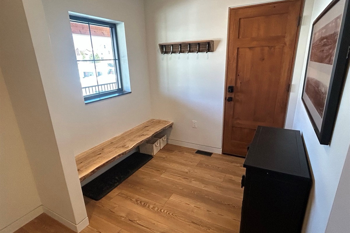 Entry Hall Mud Room