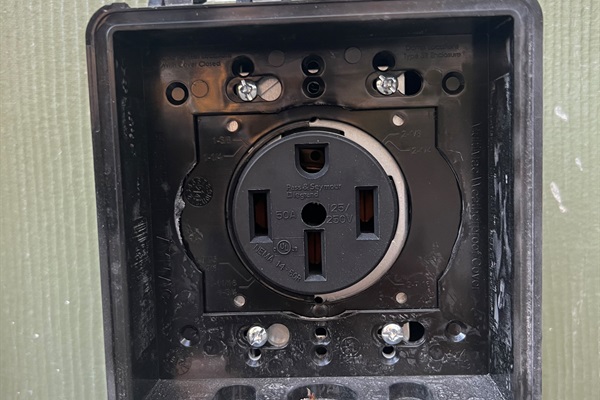 50-amp outdoor power outlet for EVs