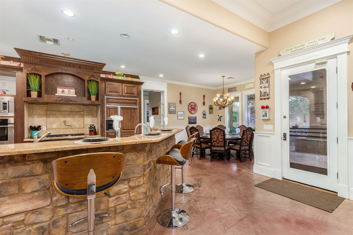 Luxurious 5 Bed; Desert Oasis w/ Pool! — Desert Paradise Retreat | Luxe 5BR w/ Pool in Mesa, Mesa, Arizona — photo 30