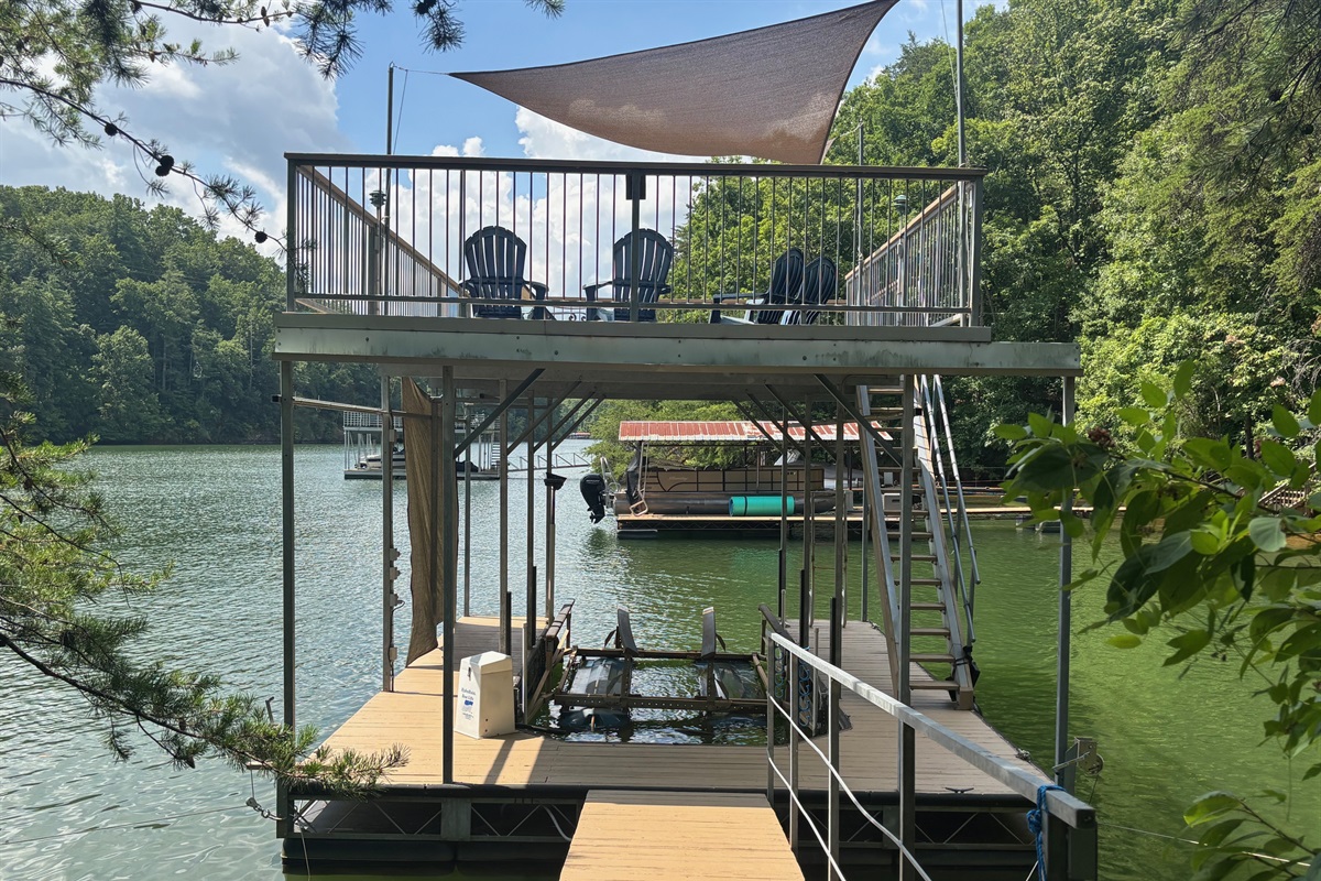 2-Story Party Dock