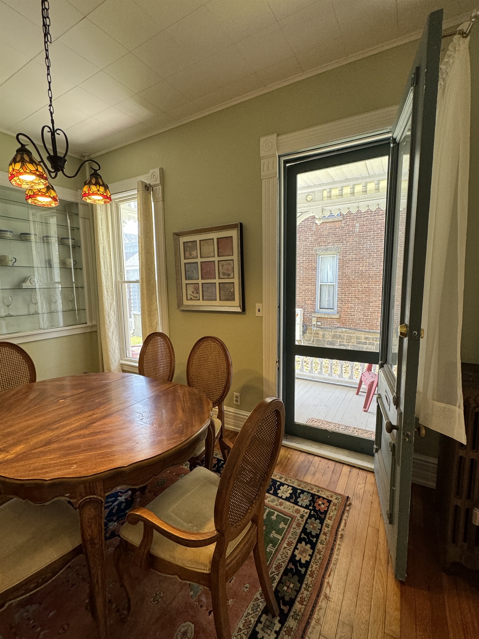Door to private side porch