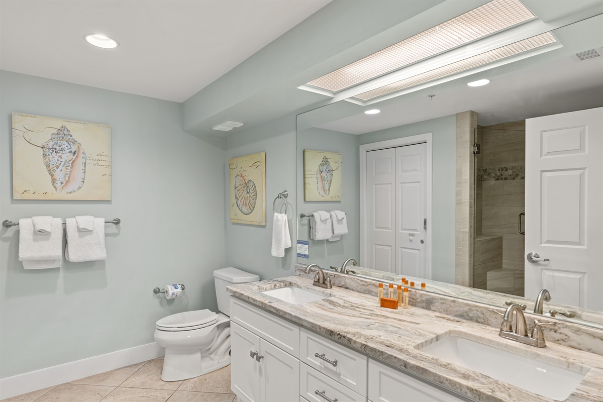 En-Suite Master Bath