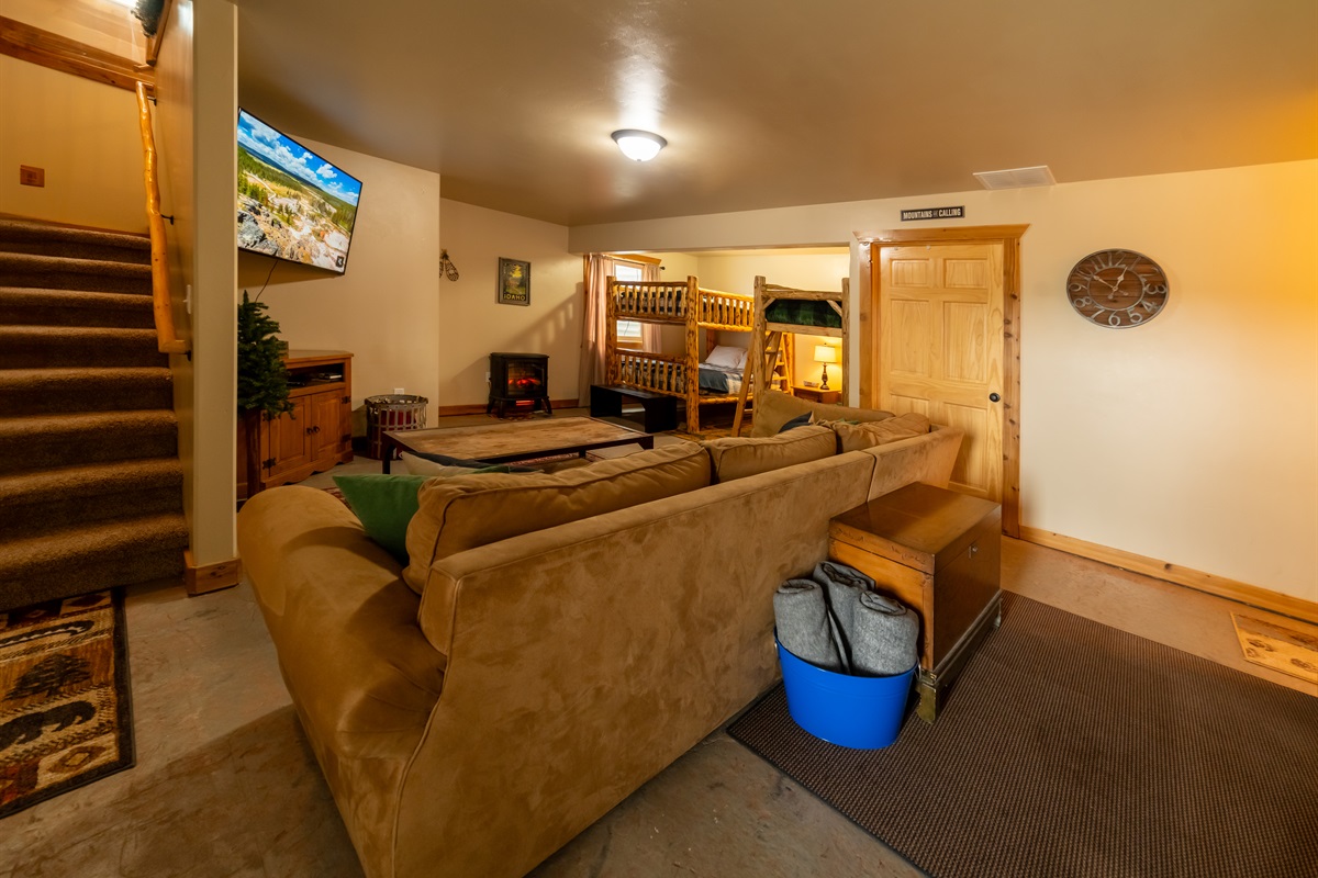 Downstairs living room with bunk space