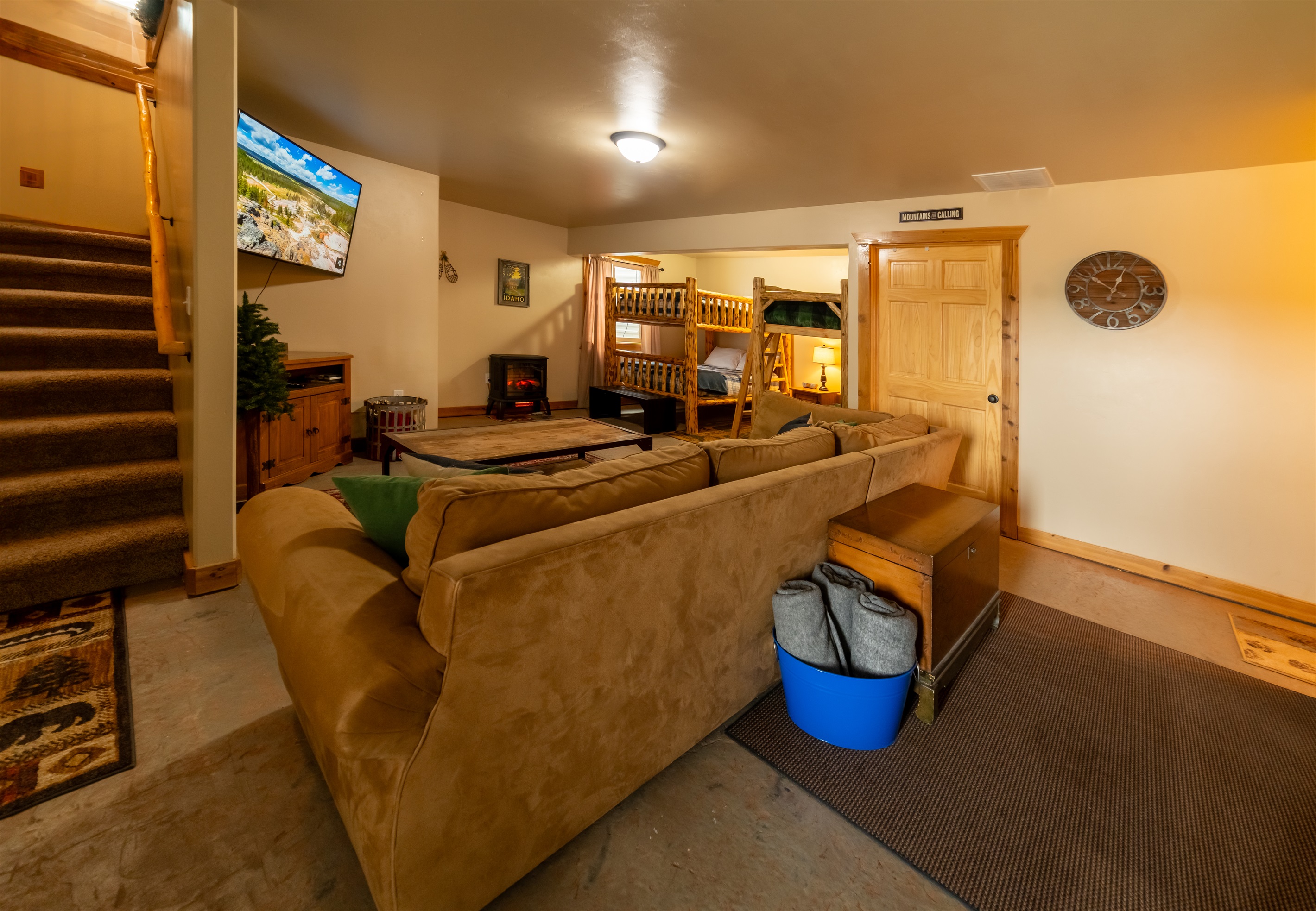 Downstairs living room with bunk space