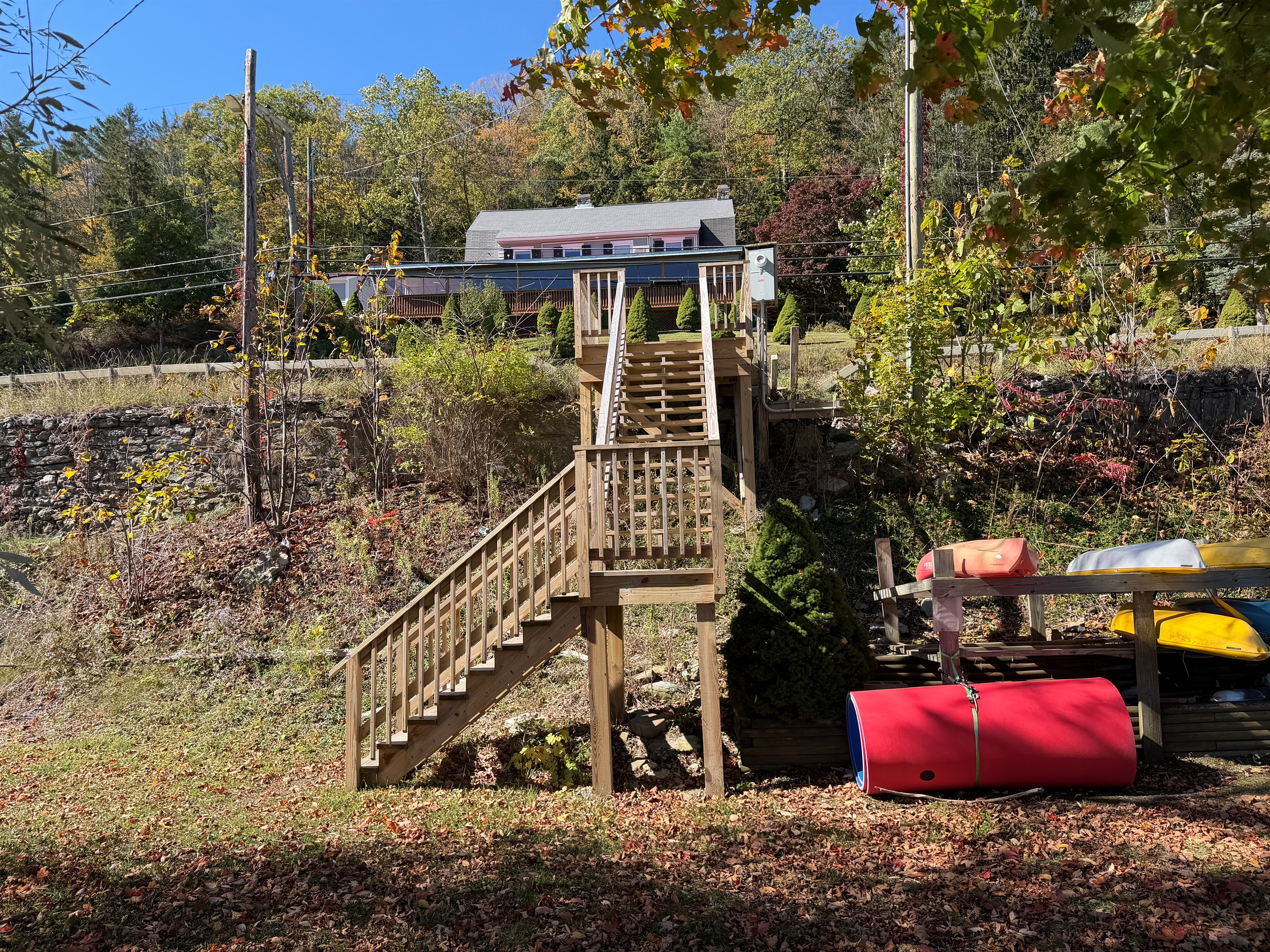 Stairs to the shared waterfront