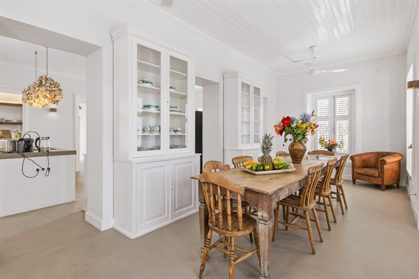 Heritage City Villa – Dining room