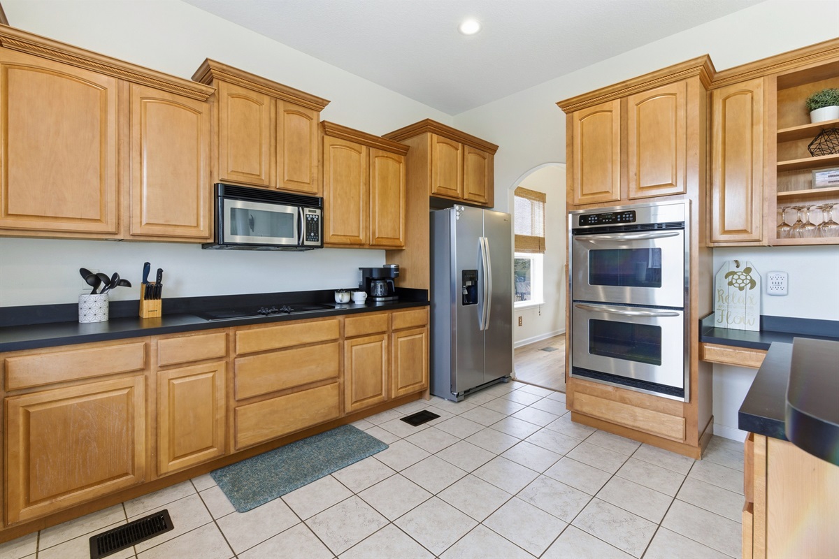 Double oven, separate cooktop