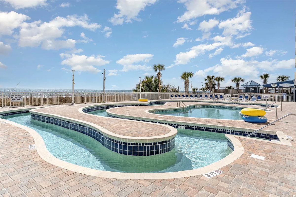 Oceanfront Outdoor Lazy River