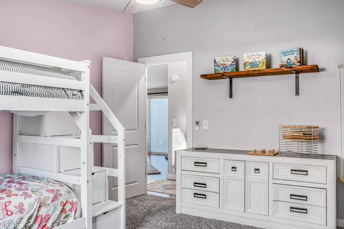 Hidden Haven: 4 bed | 2 bth — Hidden Haven | Made for Families + Outdoor Retreat, Molalla, Oregon — photo 3