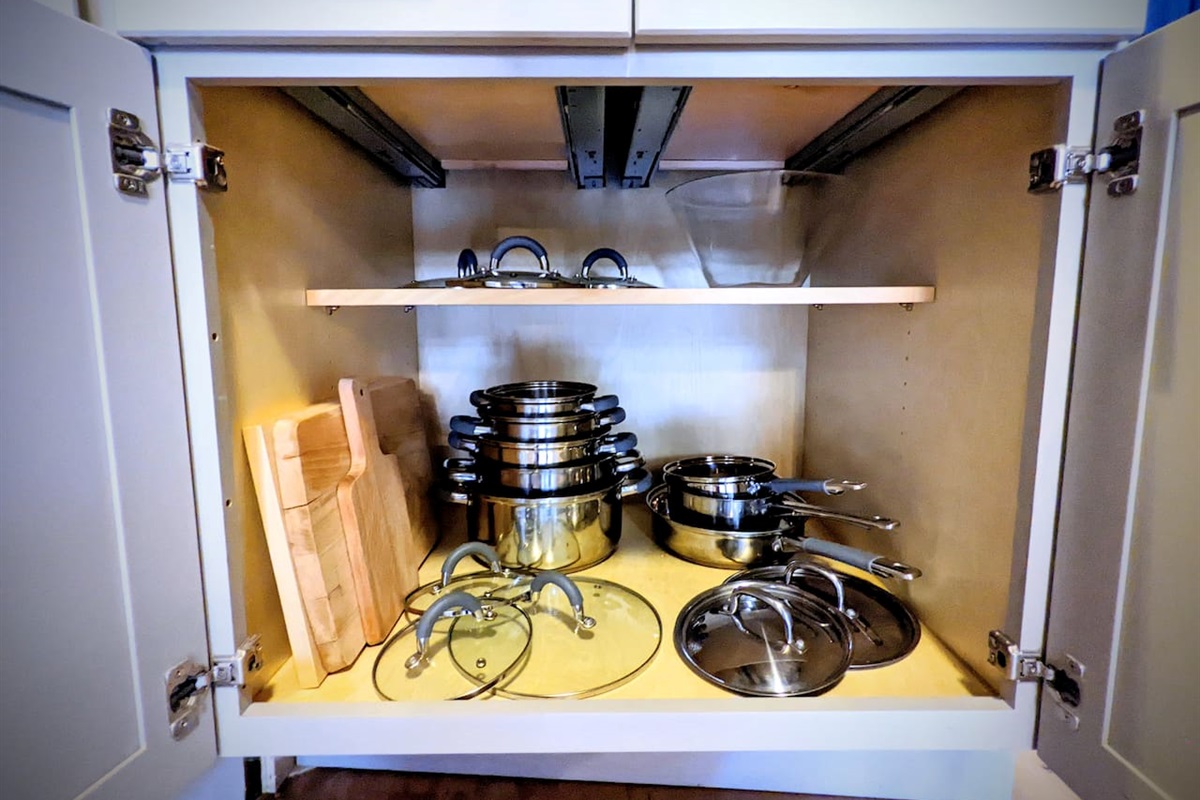 Kitchen Wares.