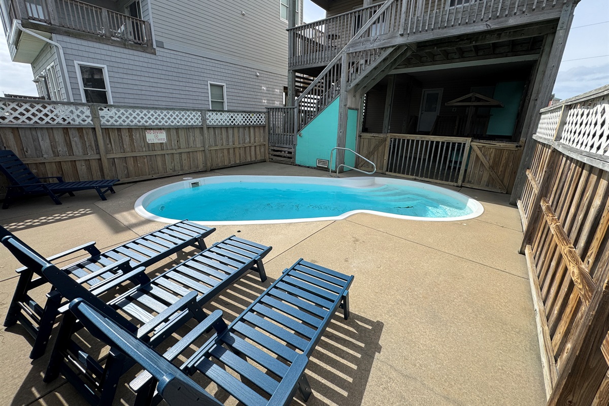 Refreshing private pool just for you.