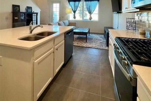 Kitchen with Modern Appliances