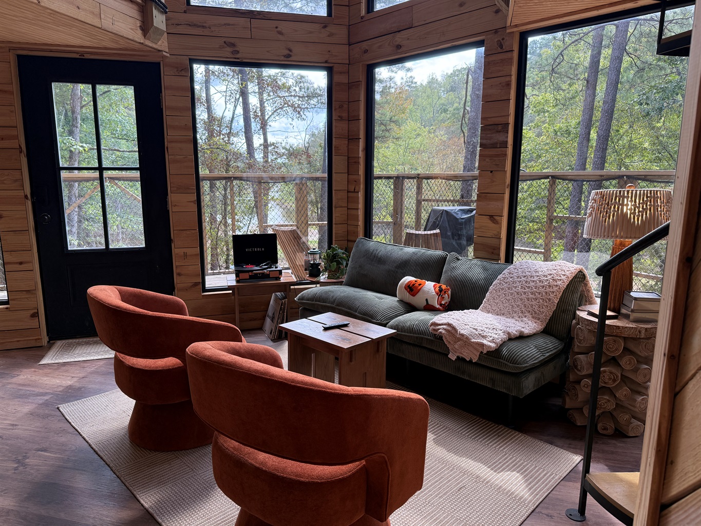 Enjoy nights in the Living Room with the crackle of a Victrola Record Player