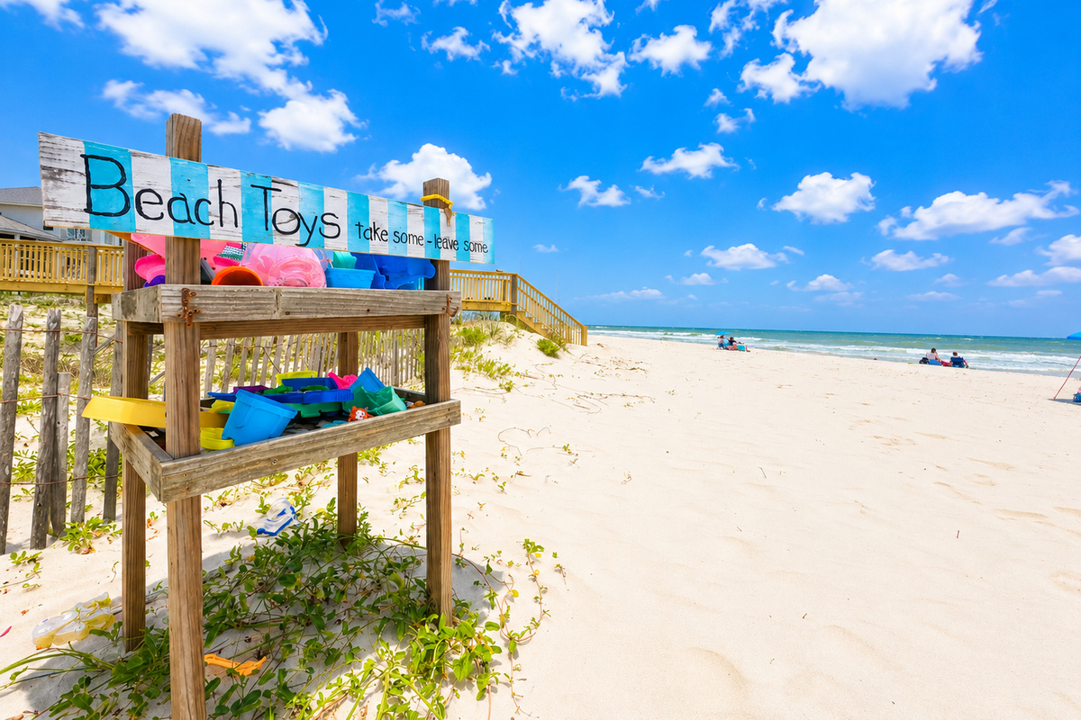 Beach toys for everyone’s convenience!