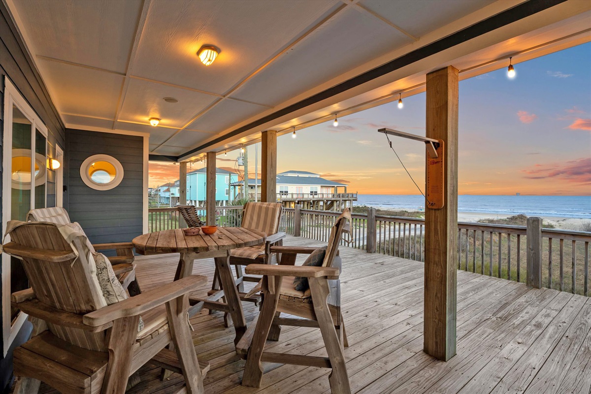4078a5c2acc84e2890a1e544746351a2 Large | Beachhouse | Texas | TX | Vacation Homes | Galveston | Crystal Beach | Kokomo | Breezy Days | Beachfront Elegance | Sunrise Serenity | Southern Sands Property Management, LLC