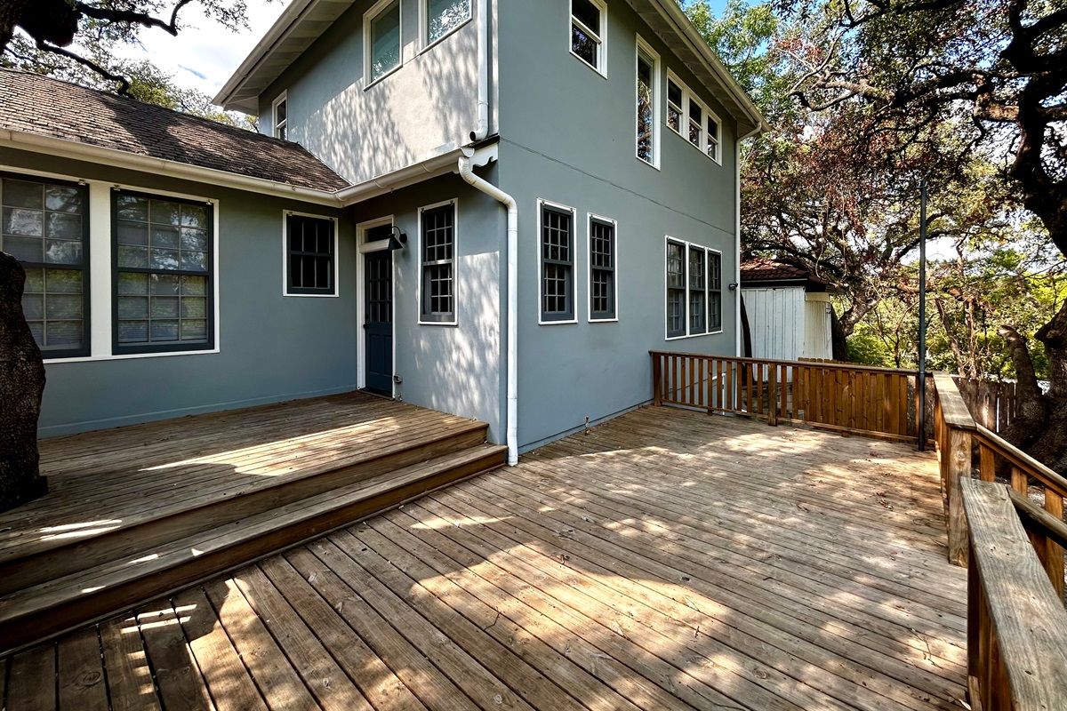 The Outdoor Sanctuary