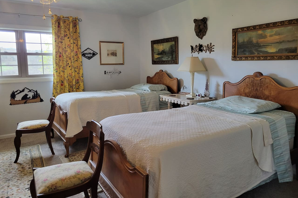Bedroom