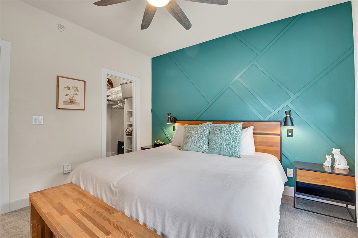 Green Bedroom showing walk-in closet
