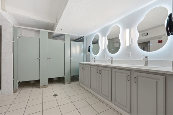 Hid and her Sauna dressing area