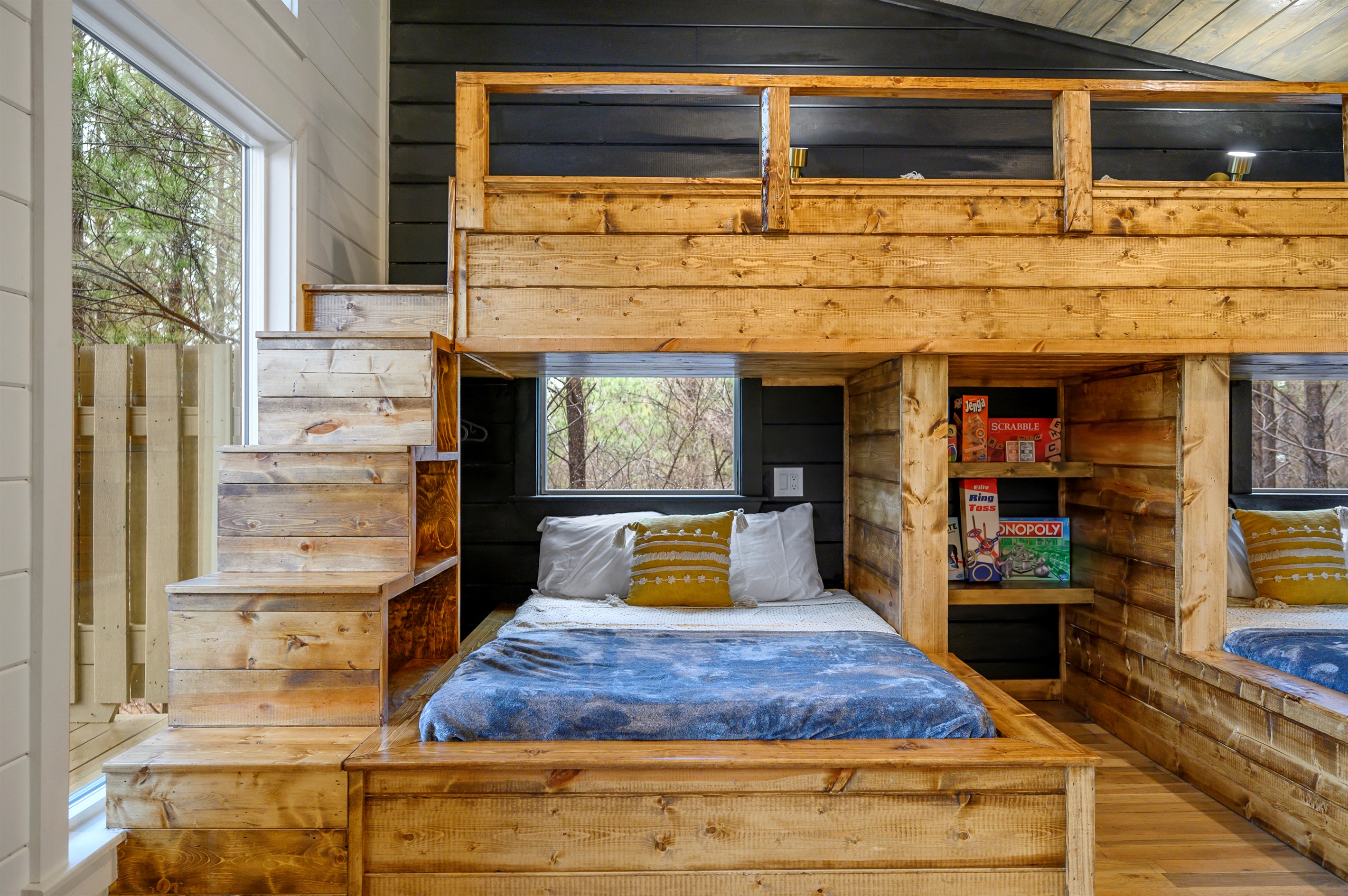 A fun, thoughtfully designed space with multiple sleeping areas, perfect for groups or kids to rest comfortably together. ✨