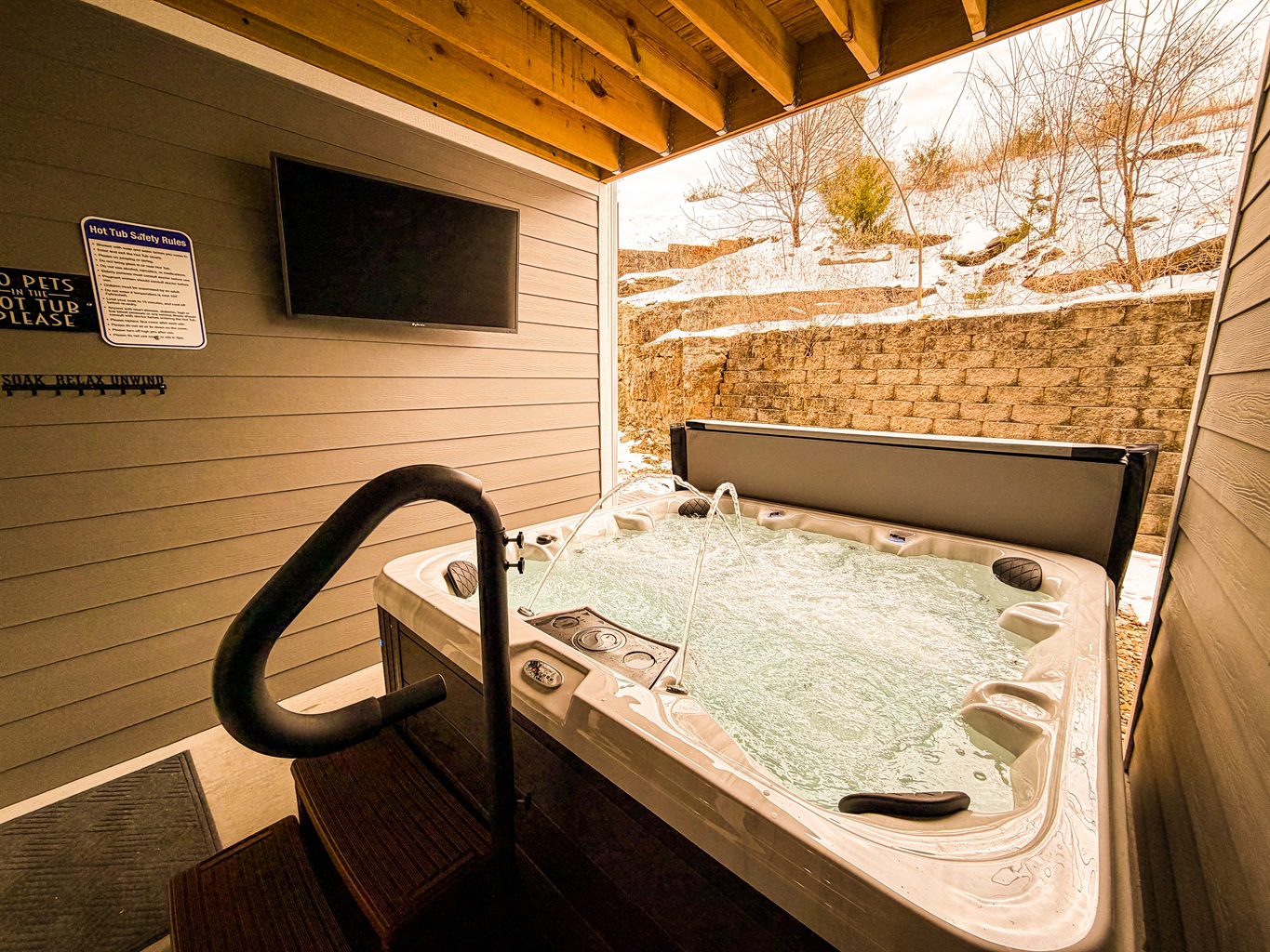 Private Hot Tub