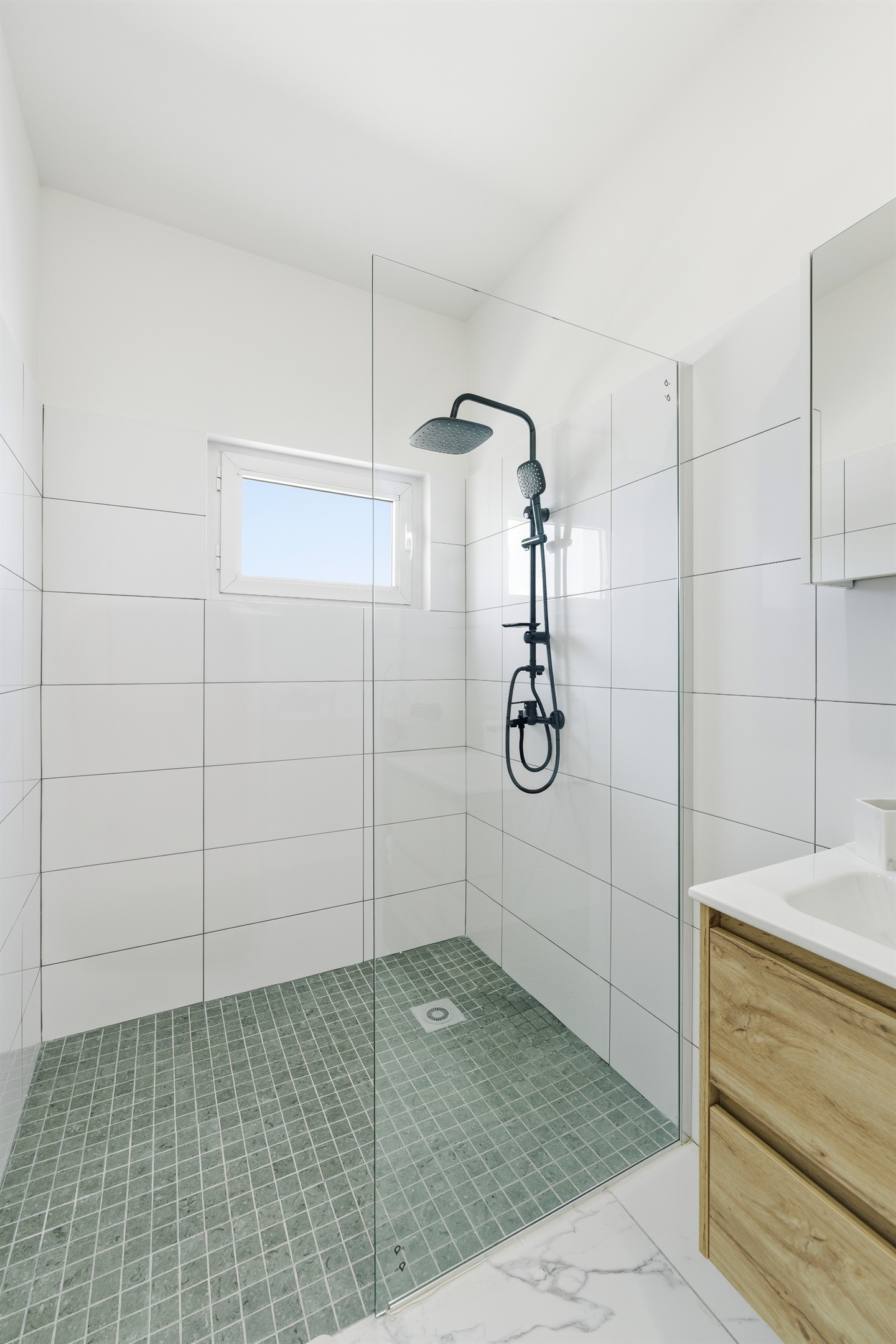 Stylish tile and premium materials